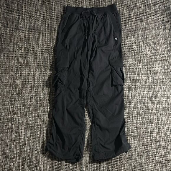 Lululemon Dance Studio Relaxed-Fit Mid-Rise Cargo Pant *unlined - Picture 1 of 13